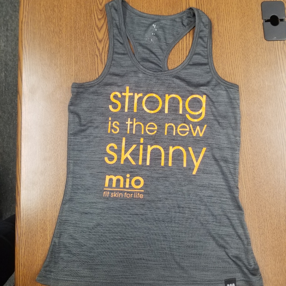 Cory Vines workout tank top, small